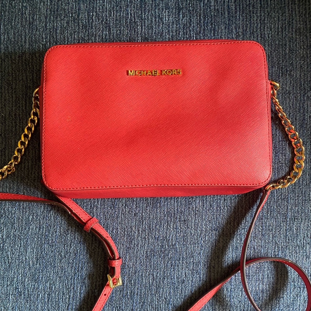 Michael Kors 🪸 Vibrant Coral 🪸 Crossbody Bag 💖